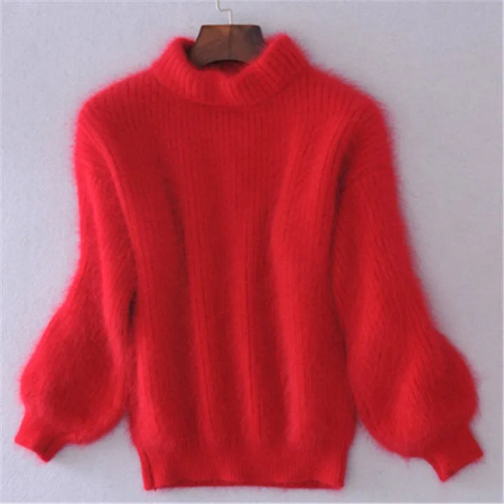 Afslappet strikket damesweater i angora – Livia