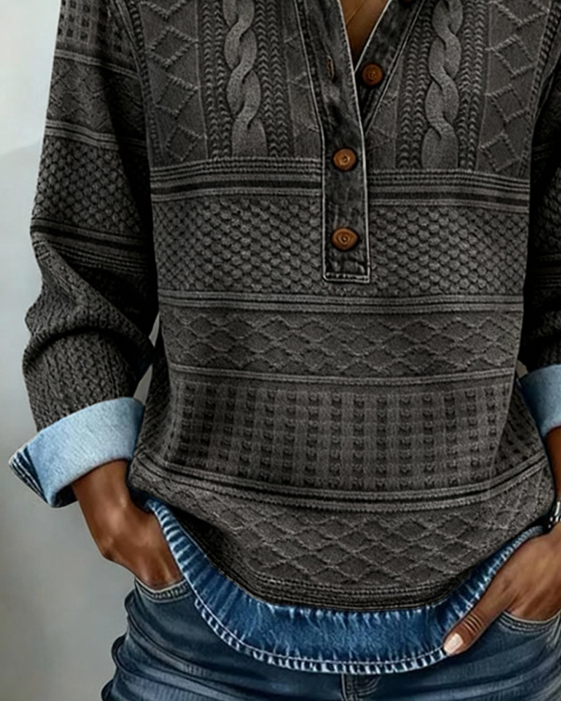 Sweatshirt til kvinder med skjortekrave og mønstret knaplukning