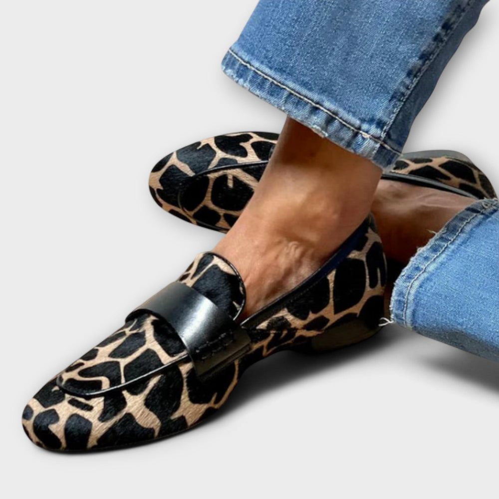 Loafers med leopardmønster og kontrastkant | Struktureret slip-on-sko