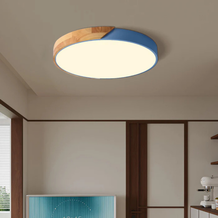 Delos Scandi-loftlampe i træ | Naturlig LED-designlampe