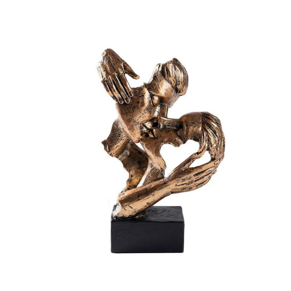 Abstrakt kunstskulptur – moderne parstatue til udstilling i hjemmet