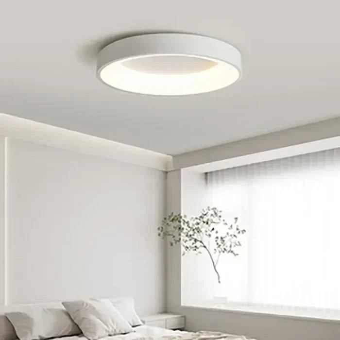 Rund LED-loftlampe – skandinavisk stil, holdbar og stemningsfuldt lys til dit hjem