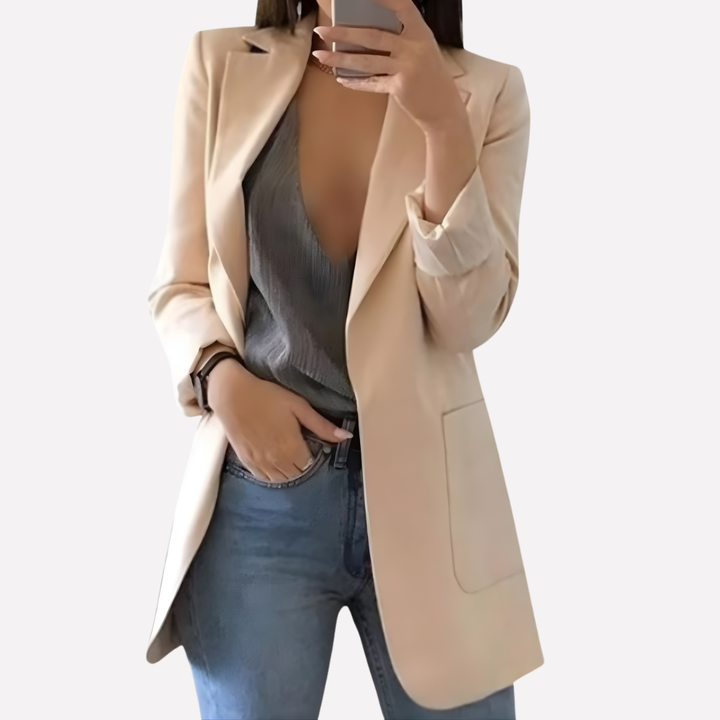 Kvinders Front Pocket Blazer – Struktureret Hverdagslag