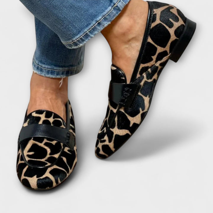 Loafers med leopardmønster og kontrastkant | Struktureret slip-on-sko
