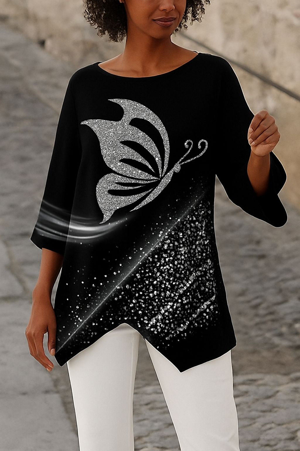 Sommerfugl-Print Bluse med Rund Hals og Lange Ærmer