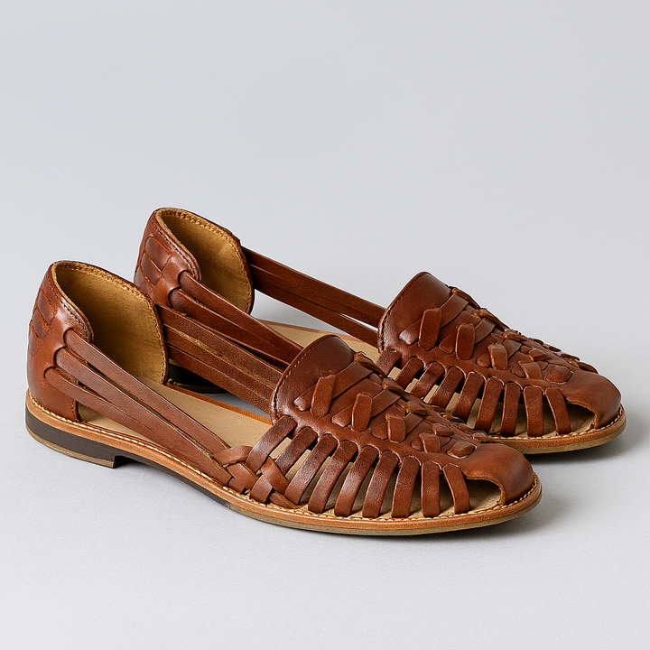 Damesandaler med lukket tå og rem, slingback