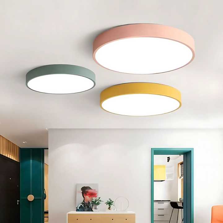 Delos Scandi-loftlampe i træ | Naturlig LED-designlampe