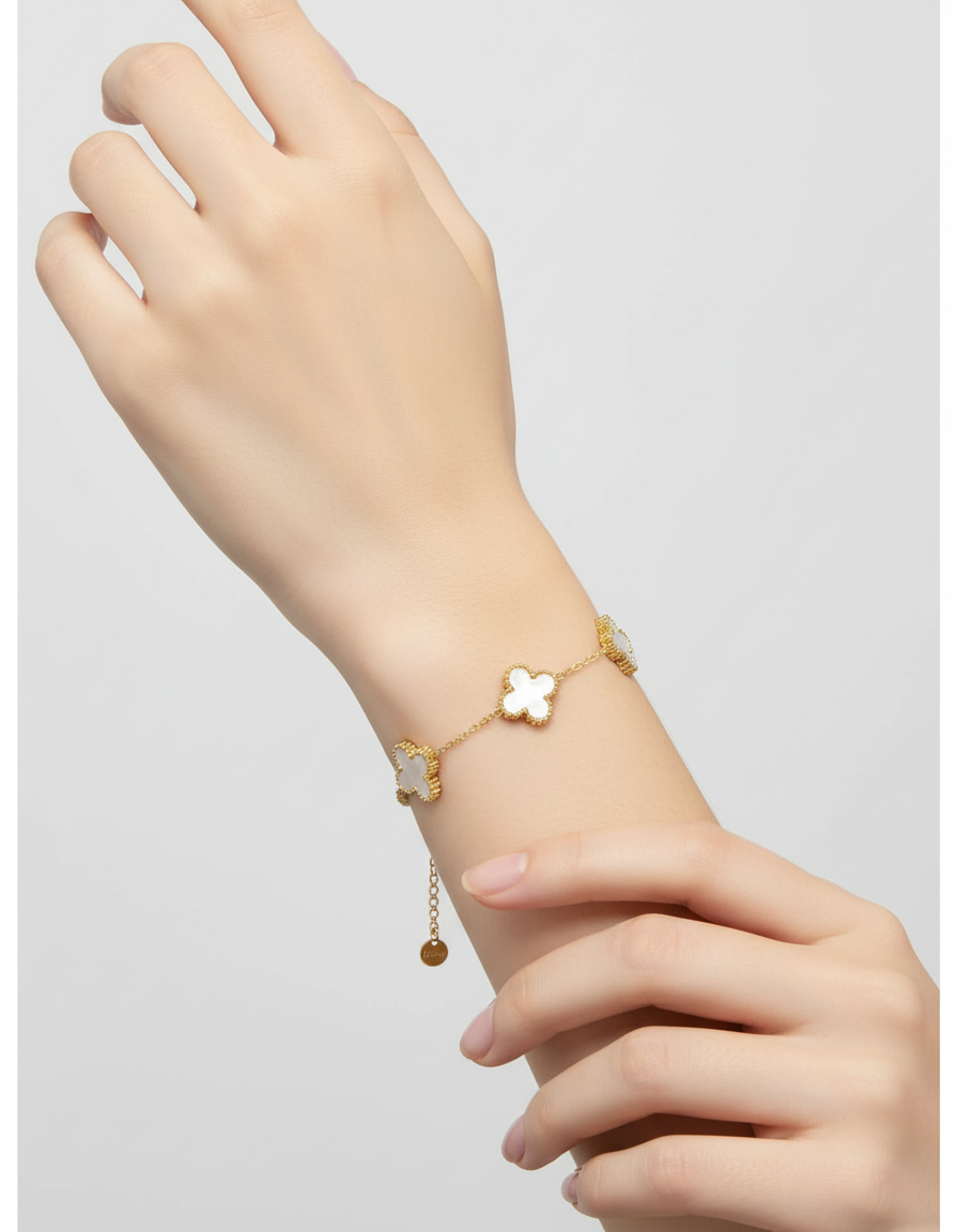Elegant armbånd med kløvermotiv - FlowerShine