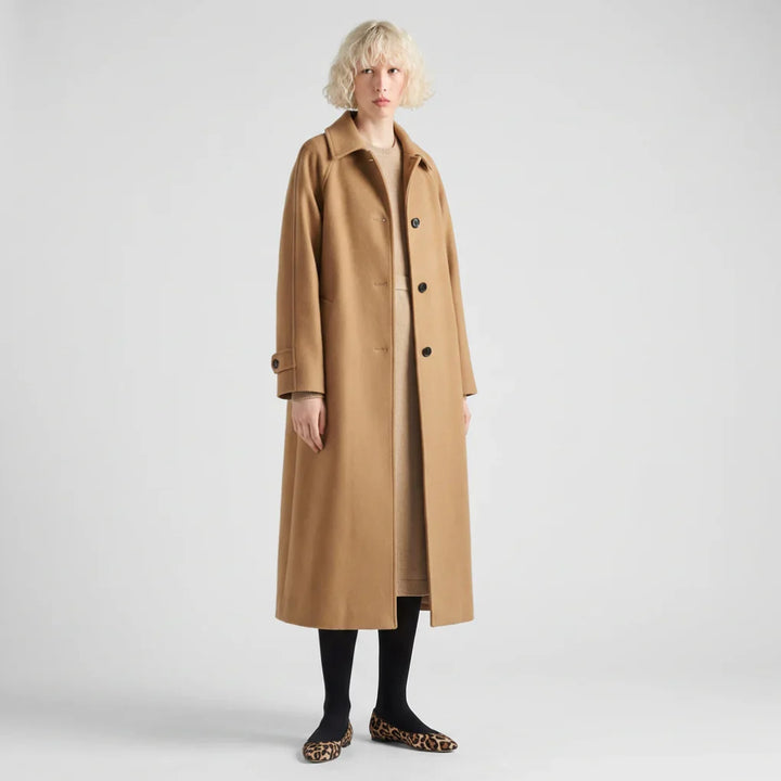 Kvinders elegante lange frakke