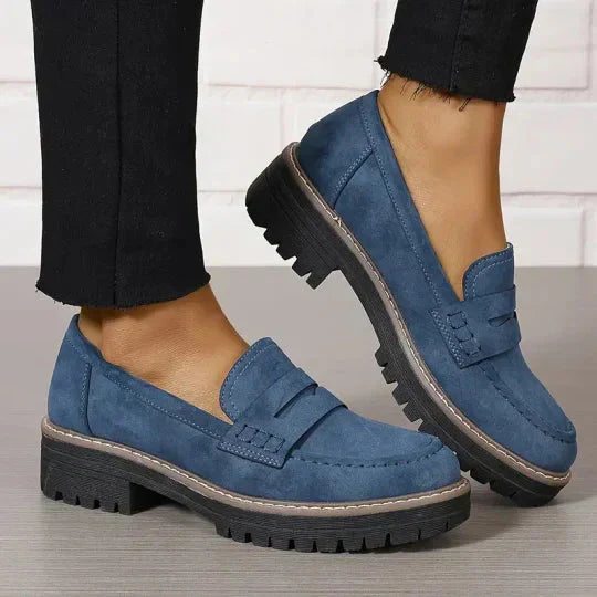Slippers med lav blokhæl - Liv