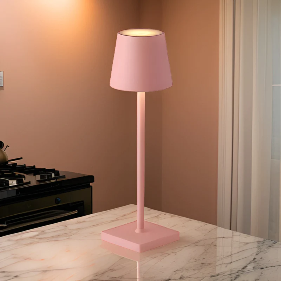 Multifunktionel trådløs genopladelig bordlampe - NordicAura