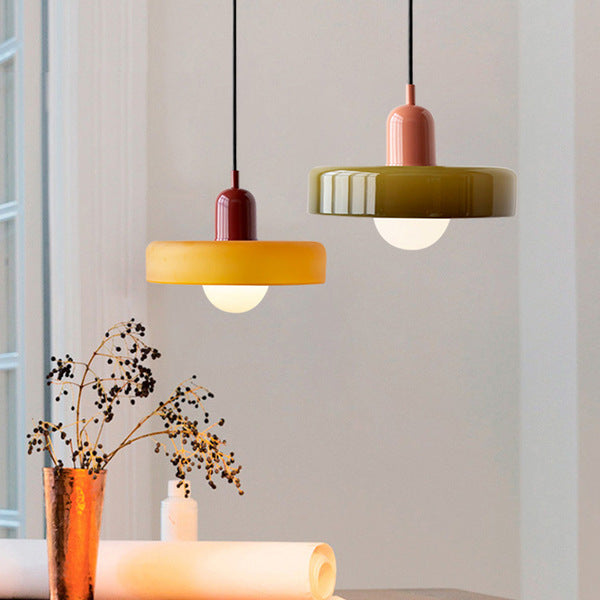 Farverig pendellampe i Bauhaus-stil - StiloGlas
