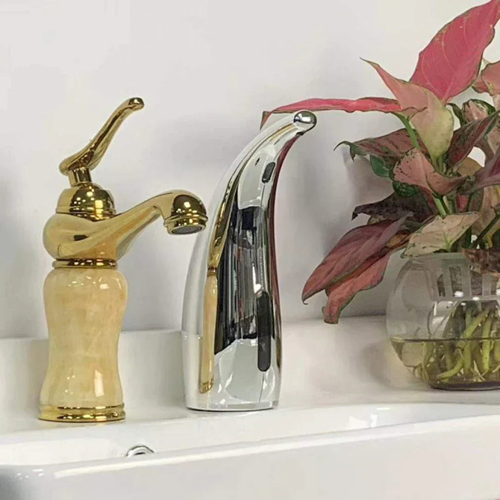 Automatisk sæbedispenser | Kontaktfrit design med stil