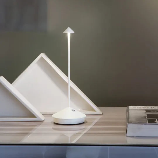 Trådløs genopladelig LED-lampe – vandtæt og dæmpbar