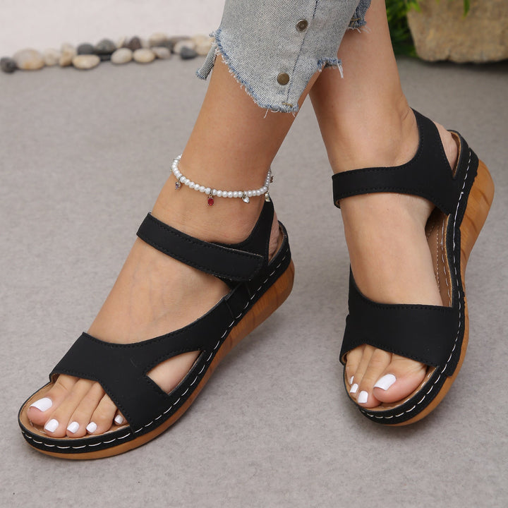 New Style Floral-patterned Chunky-sole Fashion Sandals