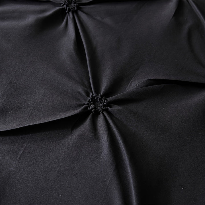 Elegant sengetøjssæt med pintuck-detaljer