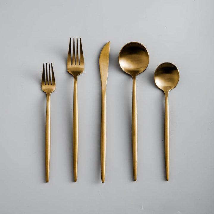 Minimalistisk bestik til moderne borde - PureSet