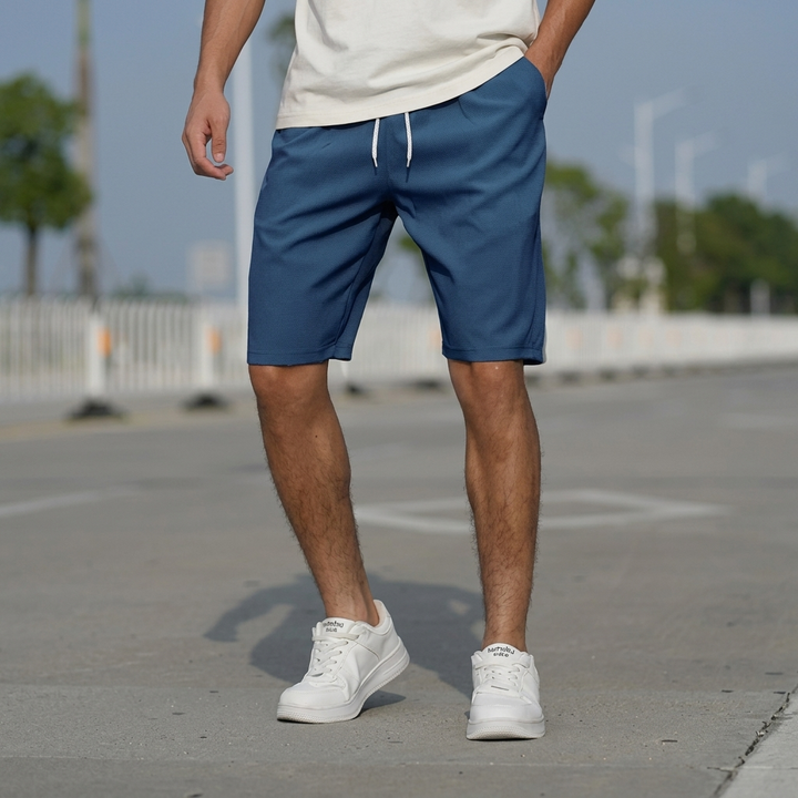 Højtaljede sommershorts til mænd