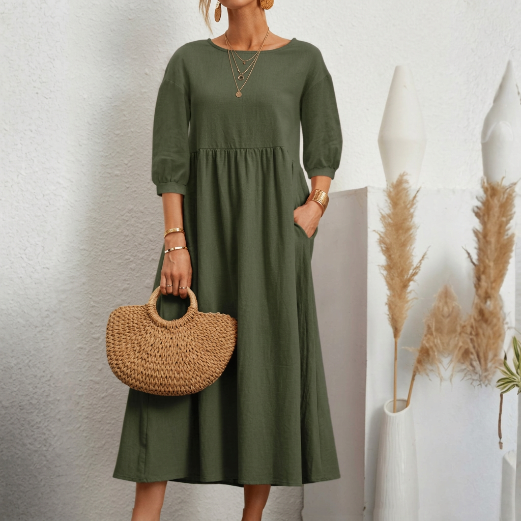 Elegant sommerkjole med smock til kvinder