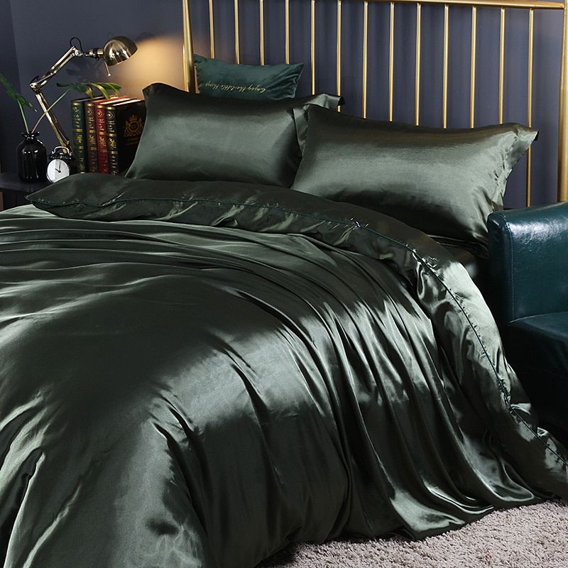 Luksuriøst sengetøjssæt i silke/satin (4 dele) - SilkSleep
