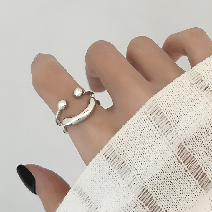 Smiley-justerbar ring - Minimalistisk, stabelbar statement-ring