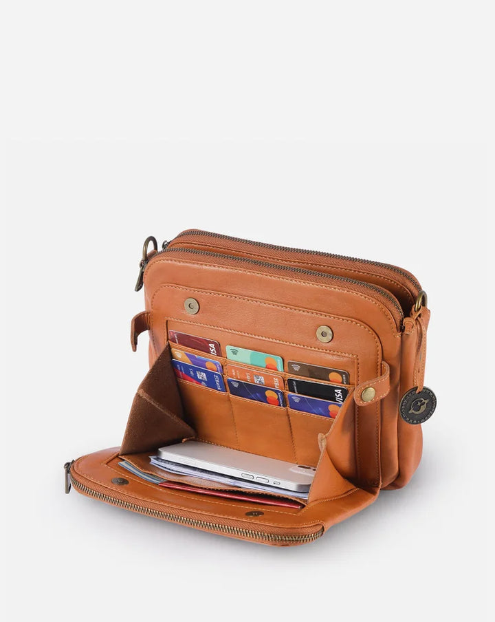 Elegant crossbody-taske i læder - Raffinement & rummelighed