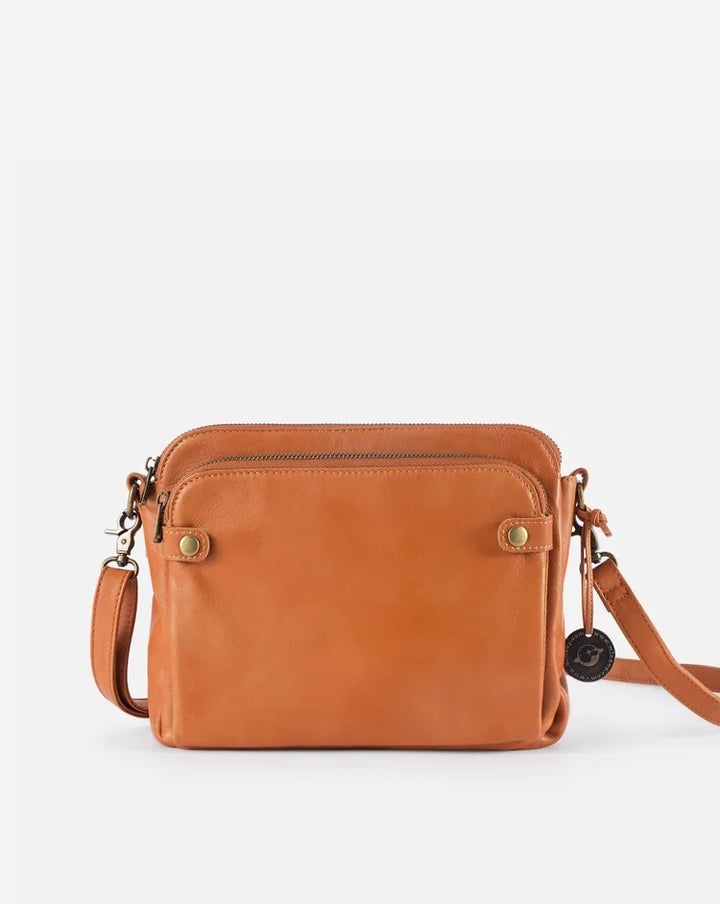 Elegant crossbody-taske i læder - Raffinement & rummelighed
