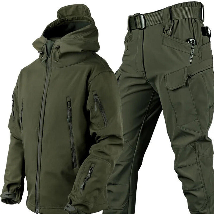 Vandtæt, vindtæt outdoorsæt med jakke og bukser, foret med fleece